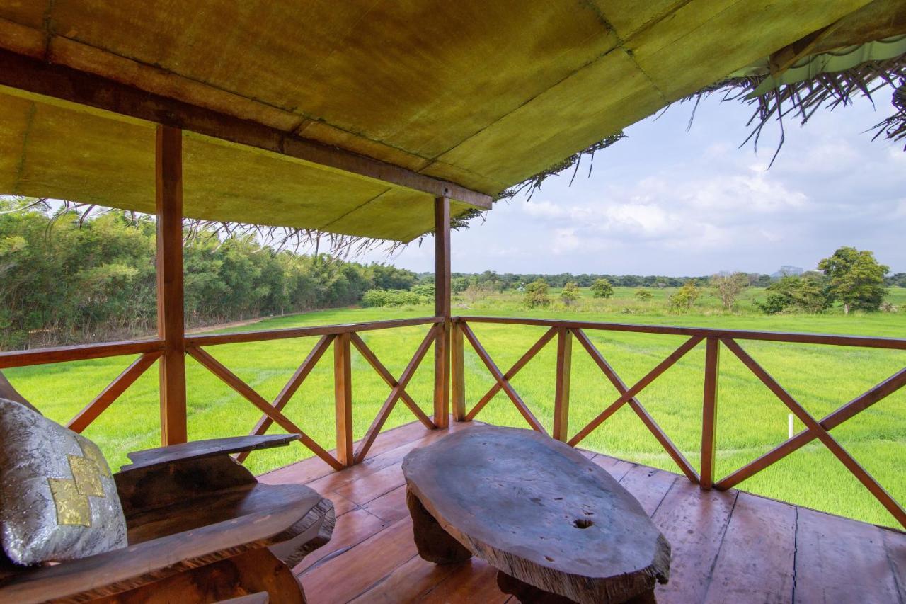 The Hideout Sigiriya Villa Exterior foto